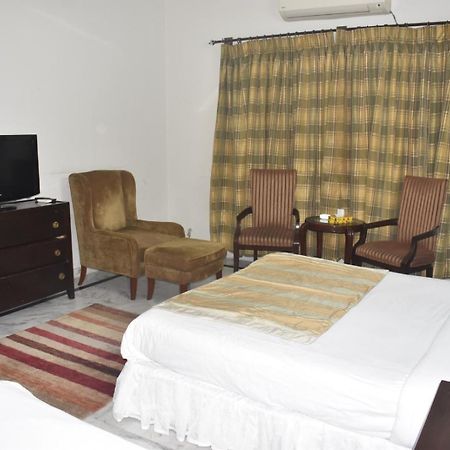 Pyramid International Guest House Ισλαμαμπάντ Εξωτερικό φωτογραφία